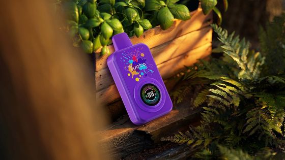 لنز یوتو 50000 بوف یکبار مصرف با صفحه نمایش باتری